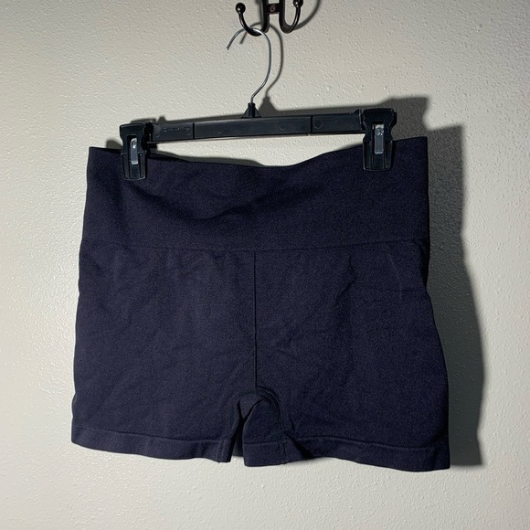 Black biker shorts - Picture 4 of 4